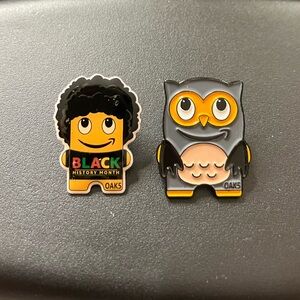 6 Kids Toy Enamel Pins Set - Yellow & Gray Characters